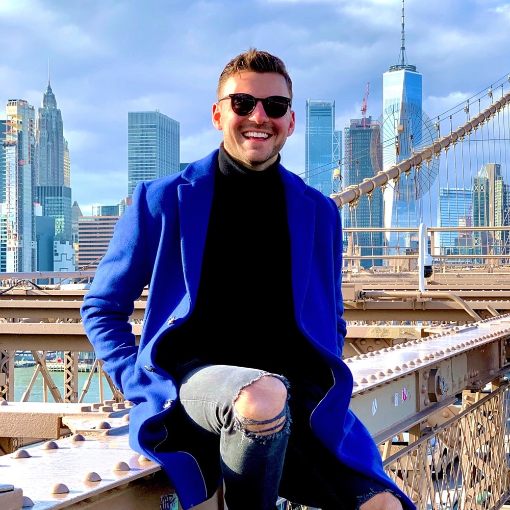 Meet your Posher, Cameron